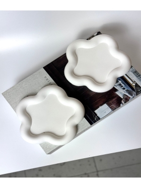 Modern Dalgalı Yıldız 2’li Dekoratif Beton Tabak Takı Tabağı Bardak Altlığı
